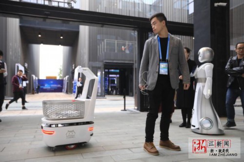 互聯網新聞機器人(互聯網新聞機器人是什么)