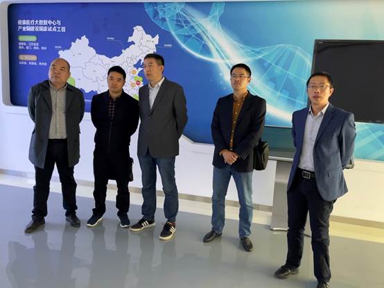 領(lǐng)導調(diào)研互聯(lián)網(wǎng)新聞稿(領(lǐng)導調(diào)研互聯(lián)網(wǎng)新聞稿件)