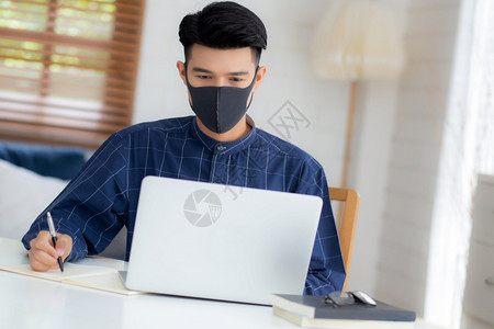 互聯(lián)網(wǎng)口罩最新消息(第一批在朋友圈賣口罩的,已經(jīng)進(jìn)去了)