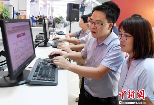 福州網(wǎng)站建設(shè)找時(shí)時(shí)在(麻煩各位童鞋,誰能賜教,福州網(wǎng)站建設(shè)企業(yè)哪家好?)