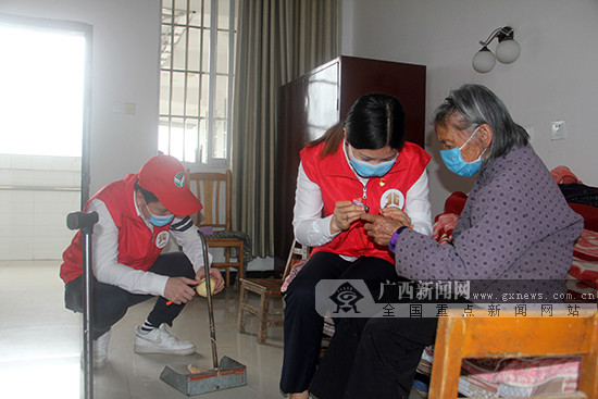 自備新聞老人互聯網(老人接觸網絡的負面新聞)