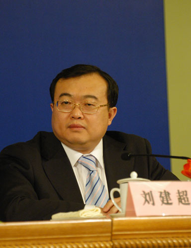 互聯(lián)網(wǎng)時代的新聞發(fā)言人(互聯(lián)網(wǎng)時代每個人都是新聞發(fā)言人)